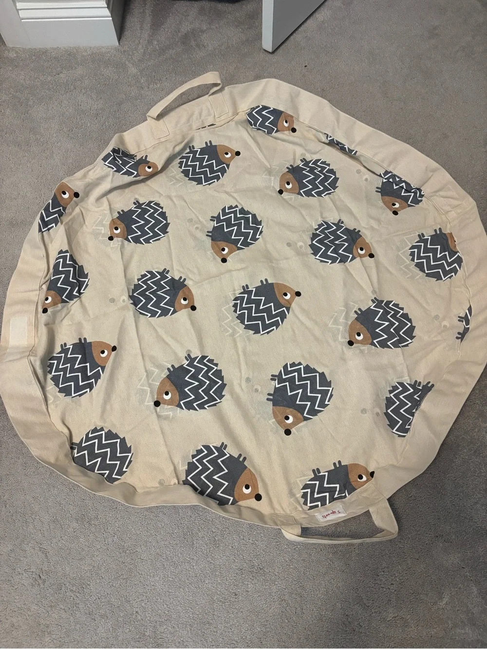 NWOT 3 Sprouts Play Mat & Toy Storage Bag - hedgehog